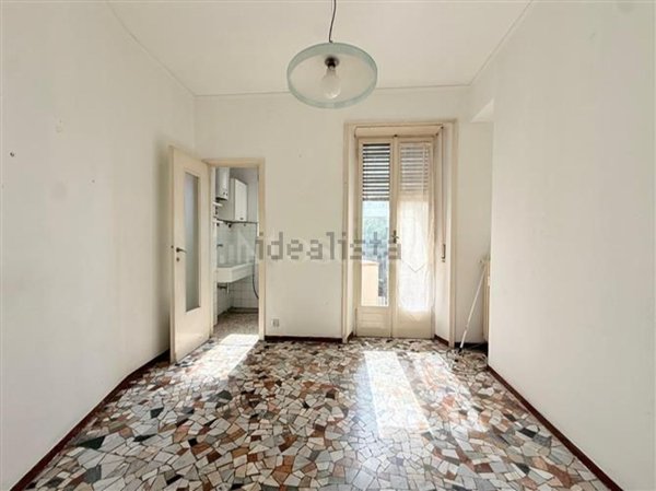 appartamento in vendita a Milano in zona Vigentino