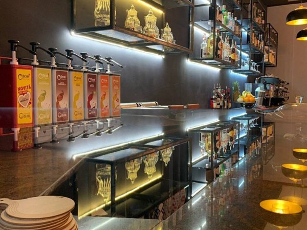 negozio in vendita a Milano in zona Città Studi