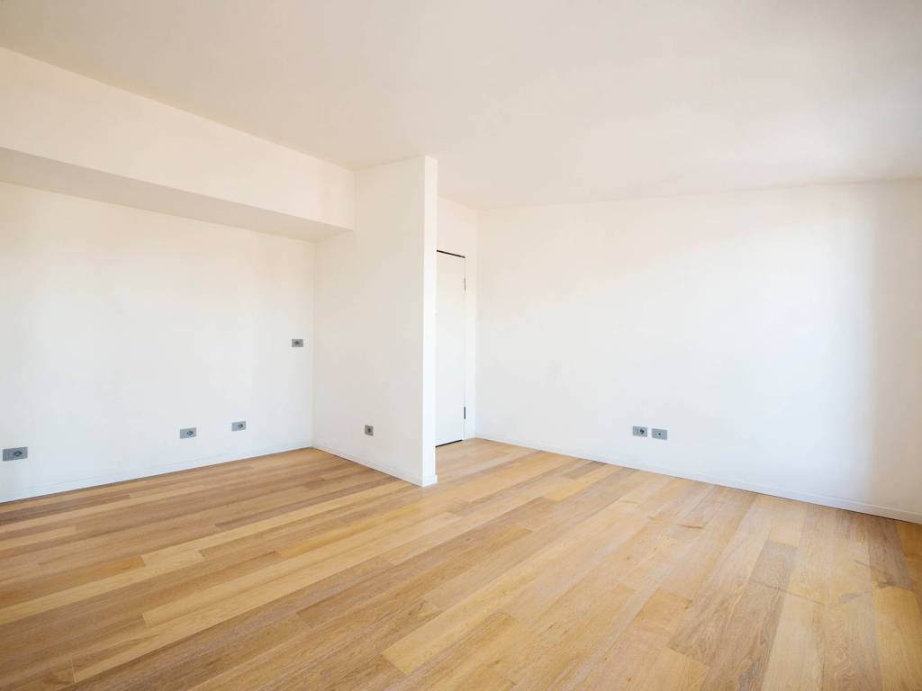 appartamento in vendita a Milano in zona Trenno