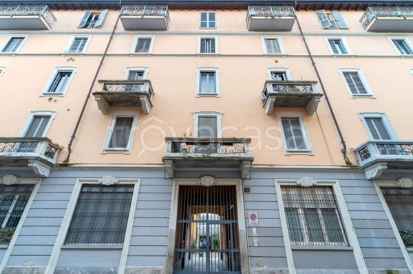 appartamento in vendita a Milano in zona Corvetto