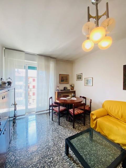 appartamento in vendita a Milano in zona Lambrate