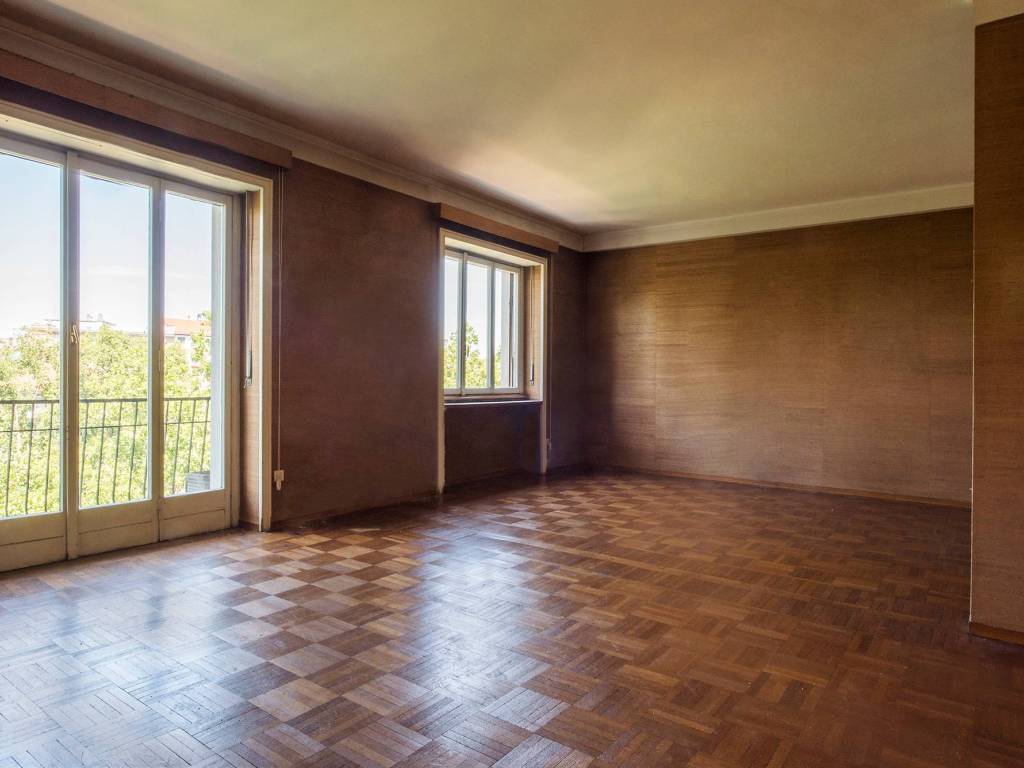 appartamento in vendita a Milano in zona Città Studi