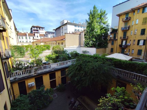 appartamento in vendita a Milano in zona Centro Direzionale