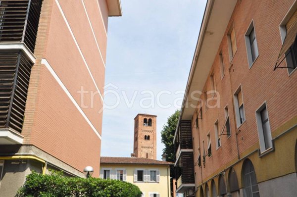 appartamento in vendita a Milano in zona Baggio