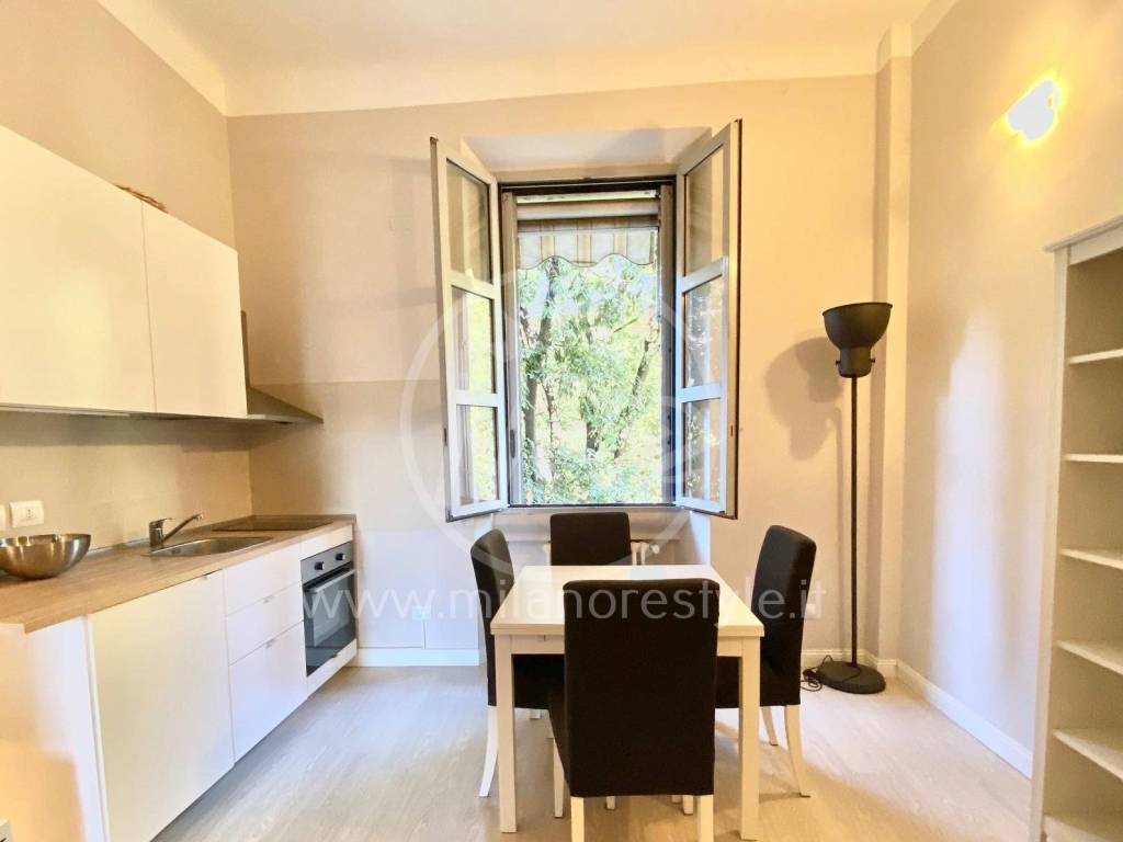 appartamento in vendita a Milano in zona Isola