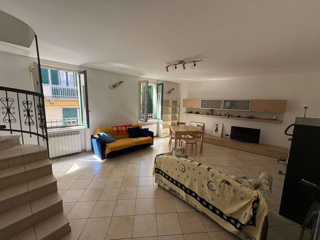 appartamento in vendita a Milano in zona Barona