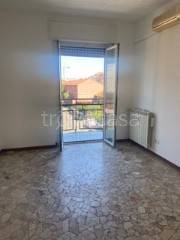 appartamento in vendita a Milano in zona Gorla