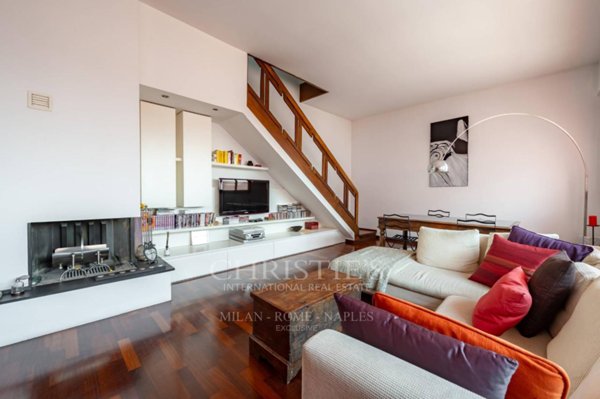 appartamento in vendita a Milano in zona Rogoredo