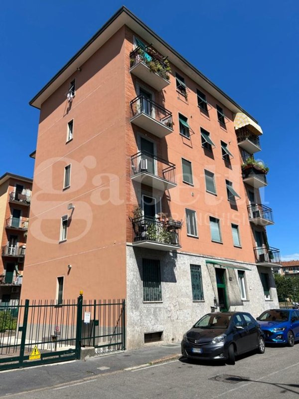 appartamento in vendita a Milano in zona Quarto Oggiaro