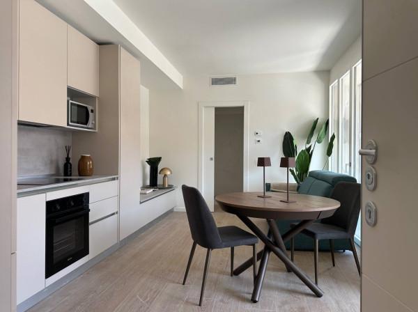 appartamento in vendita a Milano in zona Vigentino