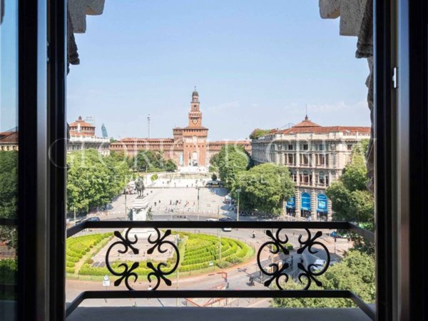 appartamento in vendita a Milano in zona Sempione