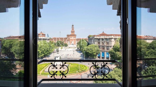 appartamento in vendita a Milano in zona Sempione