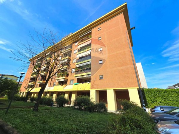 appartamento in vendita a Milano in zona QT8