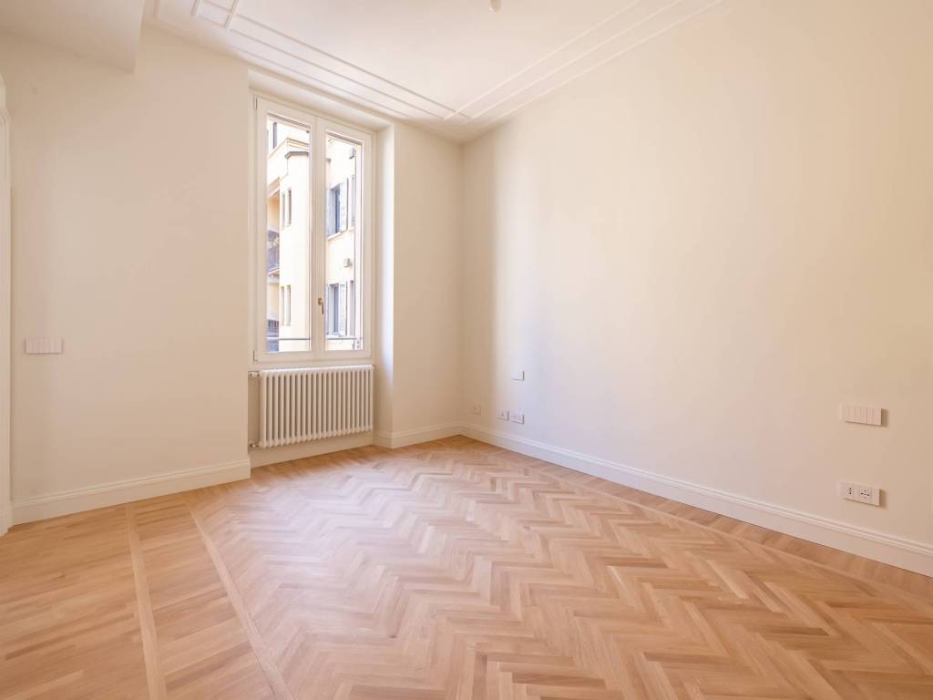appartamento in vendita a Milano in zona Guastalla