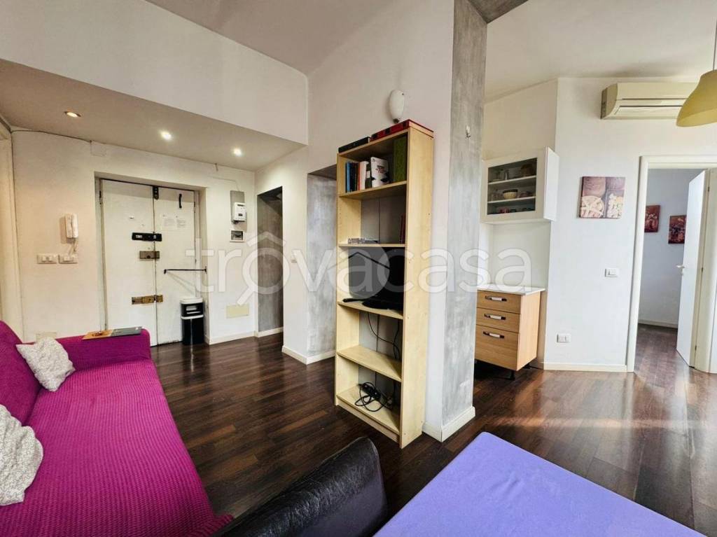 appartamento in vendita a Milano in zona Villapizzone