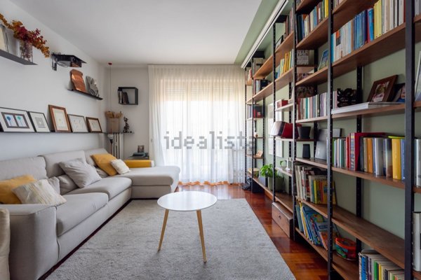 appartamento in vendita a Milano in zona Il Portello