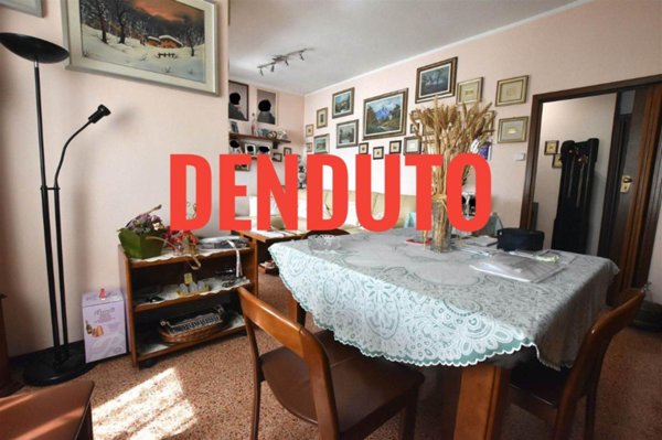 appartamento in vendita a Milano in zona Quarto Cagnino