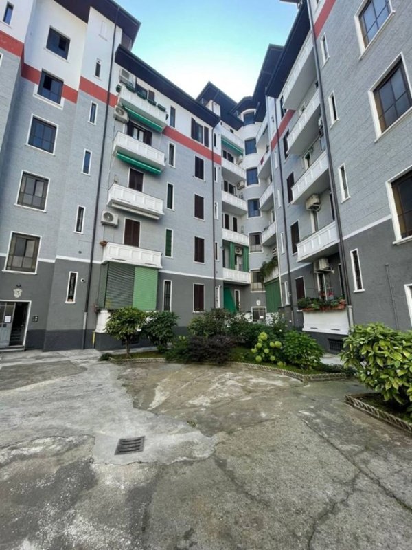 appartamento in vendita a Milano in zona Maggiolina