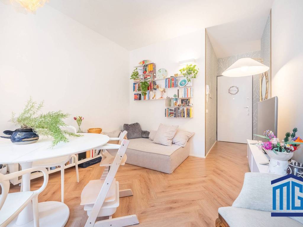 appartamento in vendita a Milano in zona Maggiolina