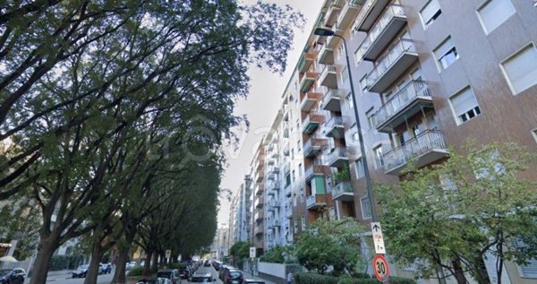 appartamento in vendita a Milano in zona Il Portello