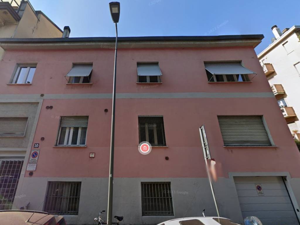 appartamento in vendita a Milano in zona Chiesa Rossa