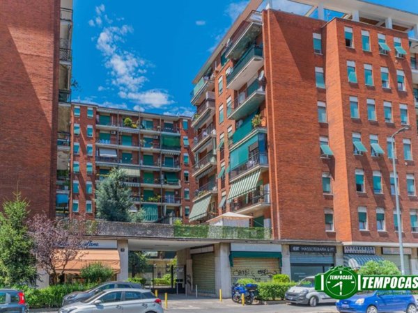 appartamento in vendita a Milano in zona Bovisa