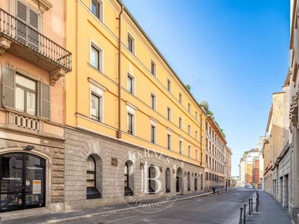 appartamento in vendita a Milano in zona Sant'Ambrogio
