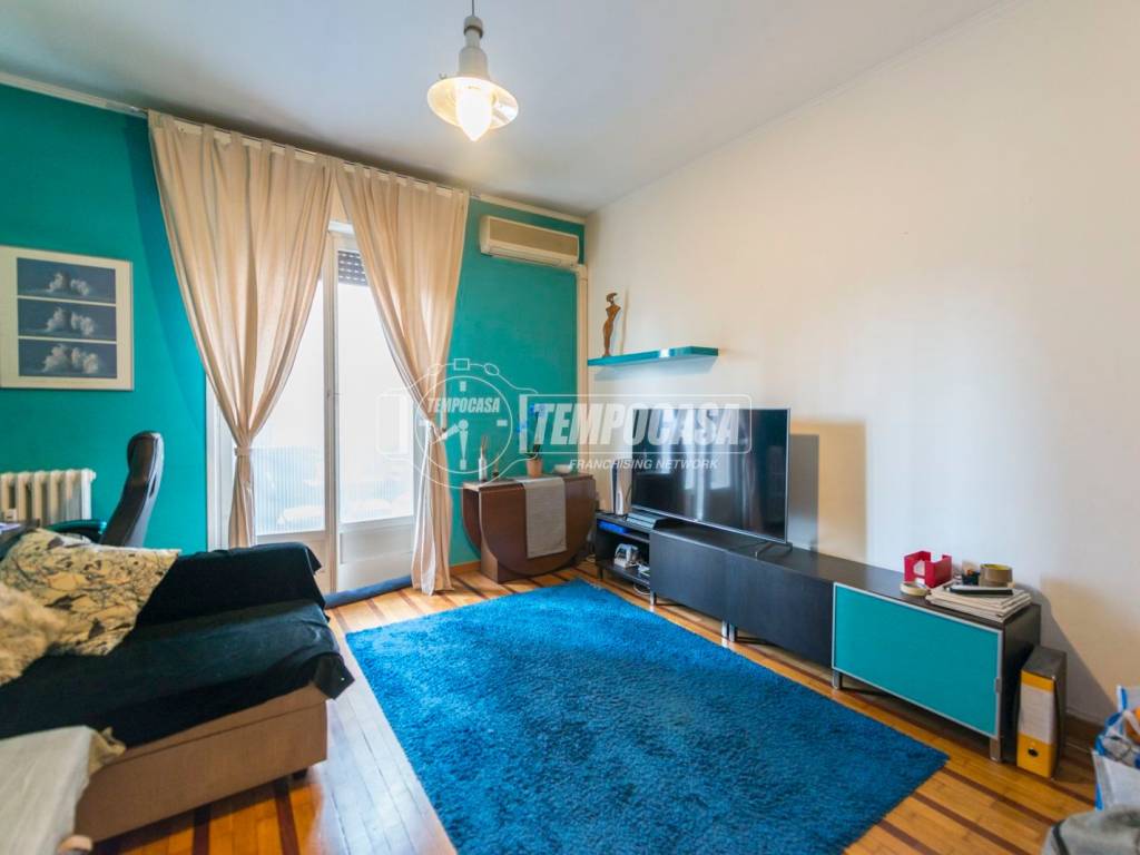 appartamento in vendita a Milano in zona Città Studi