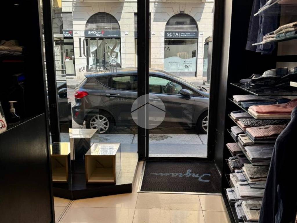 negozio in vendita a Milano in zona Centro Storico