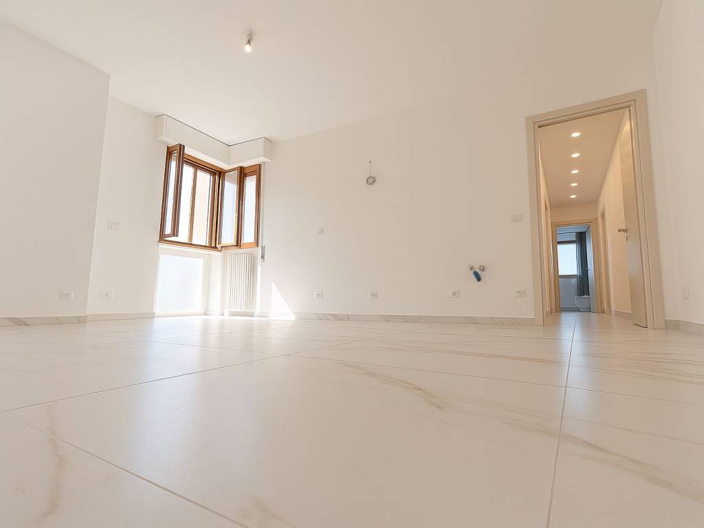 appartamento in vendita a Milano in zona Loreto