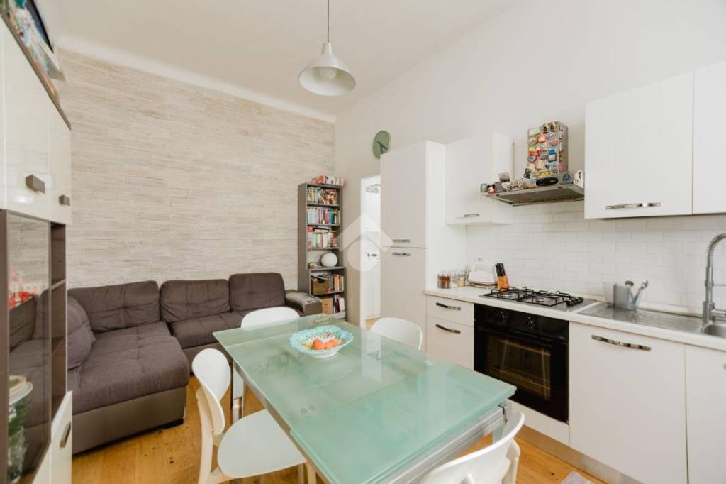 appartamento in vendita a Milano in zona Il Portello