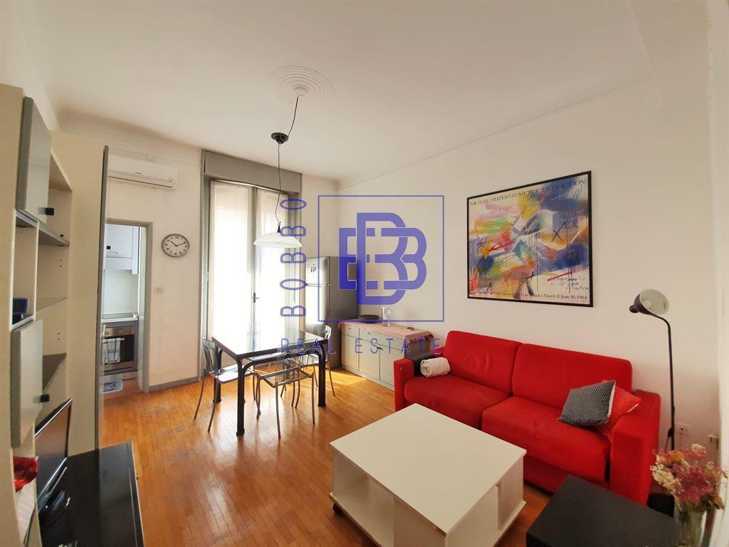 appartamento in vendita a Milano in zona Centro Direzionale