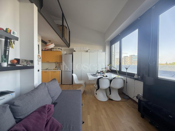 appartamento in vendita a Milano in zona Piazzale Lodi