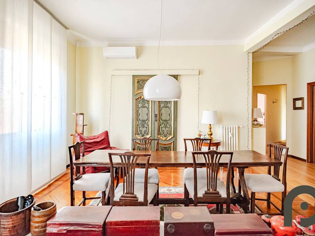 appartamento in vendita a Milano in zona Loreto