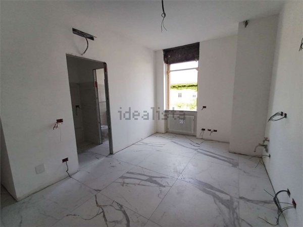 appartamento in vendita a Milano in zona Precotto