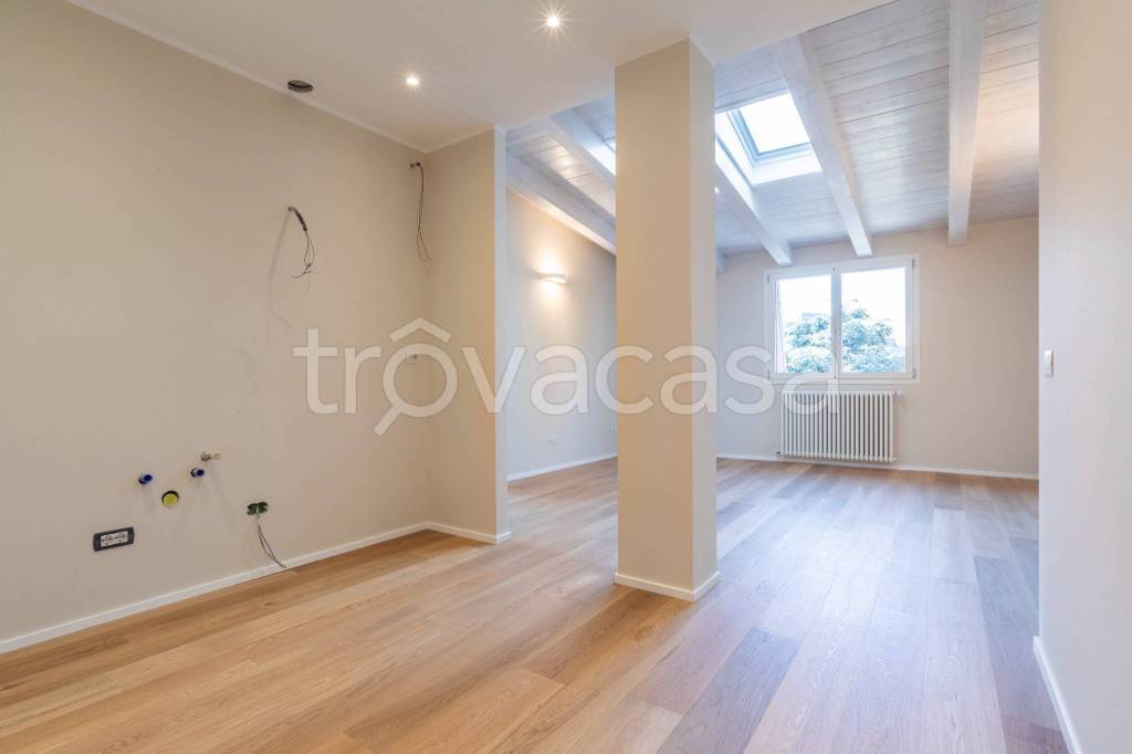 appartamento in vendita a Milano in zona Garegnano