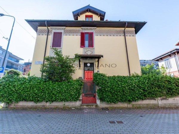 casa indipendente in vendita a Milano in zona Maggiolina
