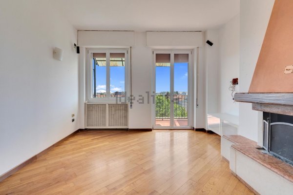 appartamento in vendita a Milano in zona Isola