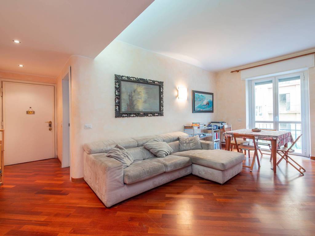 appartamento in vendita a Milano in zona Città Studi