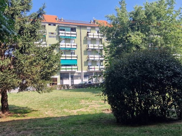 appartamento in vendita a Milano in zona Affori