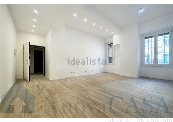 appartamento in vendita a Milano in zona Porta Genova