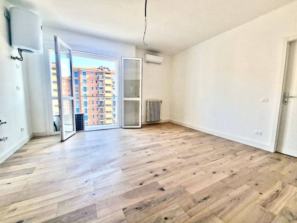 appartamento in vendita a Milano in zona Famagosta