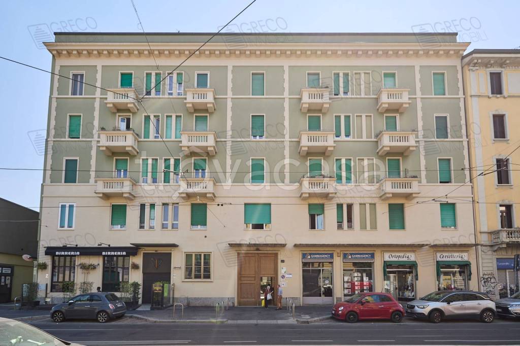 appartamento in vendita a Milano in zona Greco