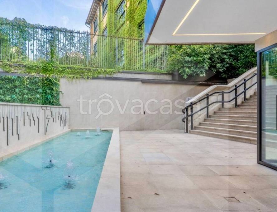appartamento in vendita a Milano in zona Brera