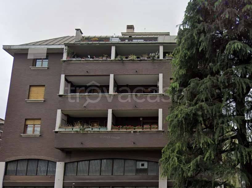 appartamento in vendita a Milano in zona Maggiolina
