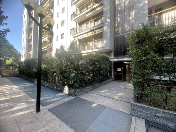 appartamento in vendita a Milano in zona Precotto
