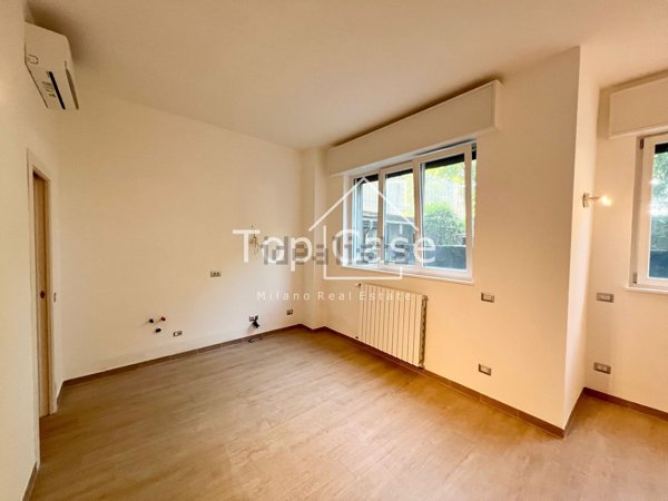 appartamento in vendita a Milano in zona Bruzzano