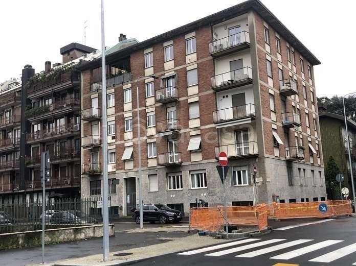 appartamento in vendita a Milano in zona Maggiolina