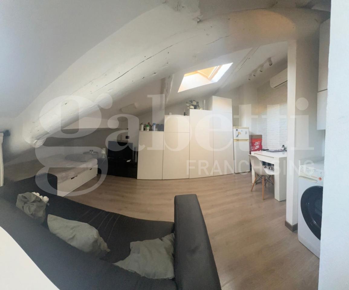 appartamento in vendita a Milano in zona Barona