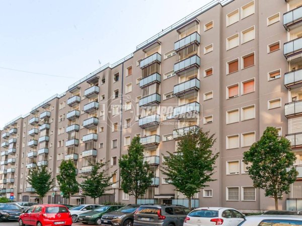 appartamento in vendita a Milano in zona Quarto Oggiaro